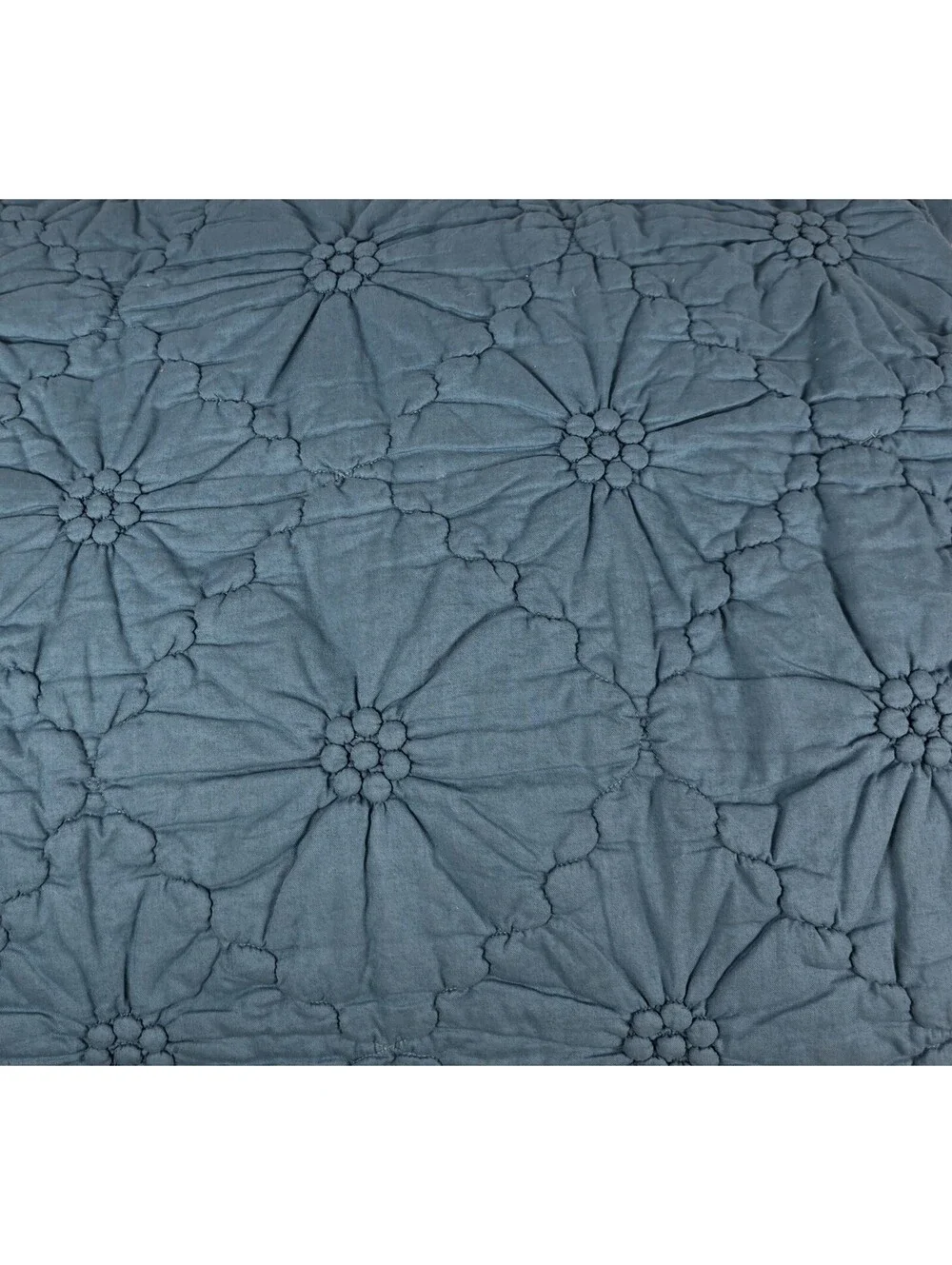 Artisan de Luxe Twin Duvet Cover & Sham Set - Blue Tufted Floral